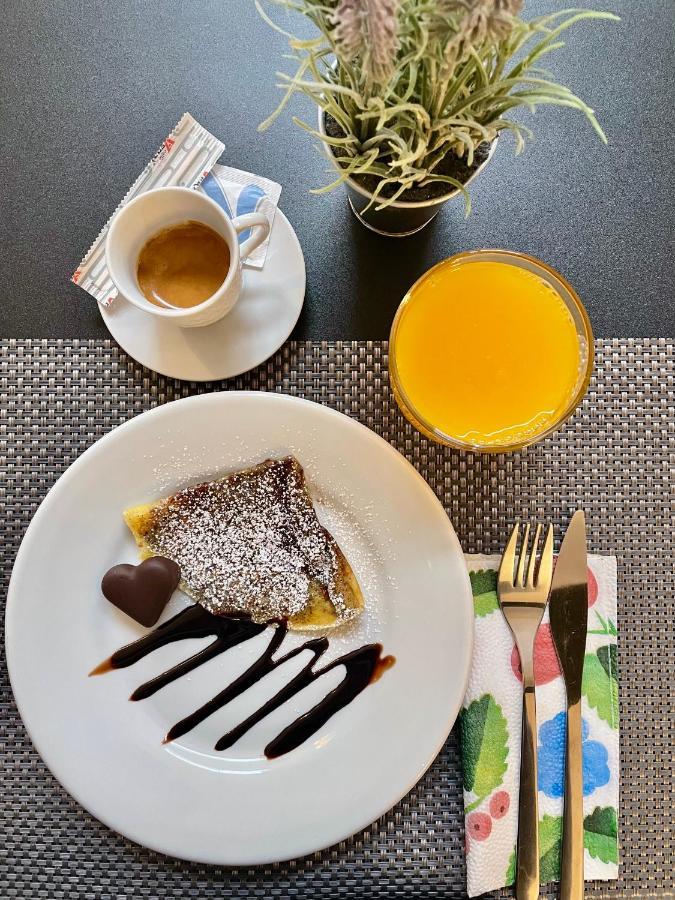 La Vie Fuille Bed And Breakfast 리포스토 외부 사진