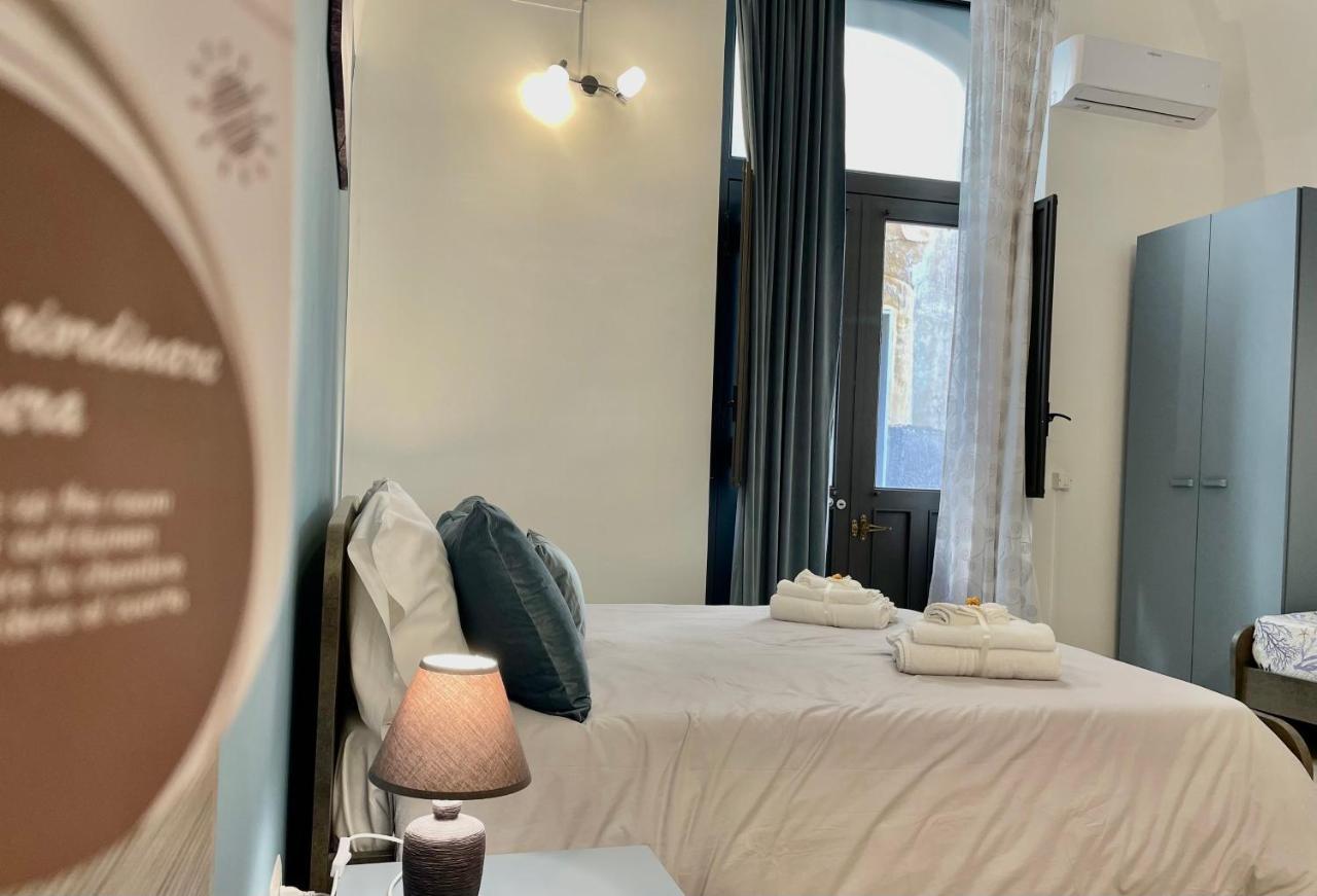 La Vie Fuille Bed And Breakfast 리포스토 외부 사진