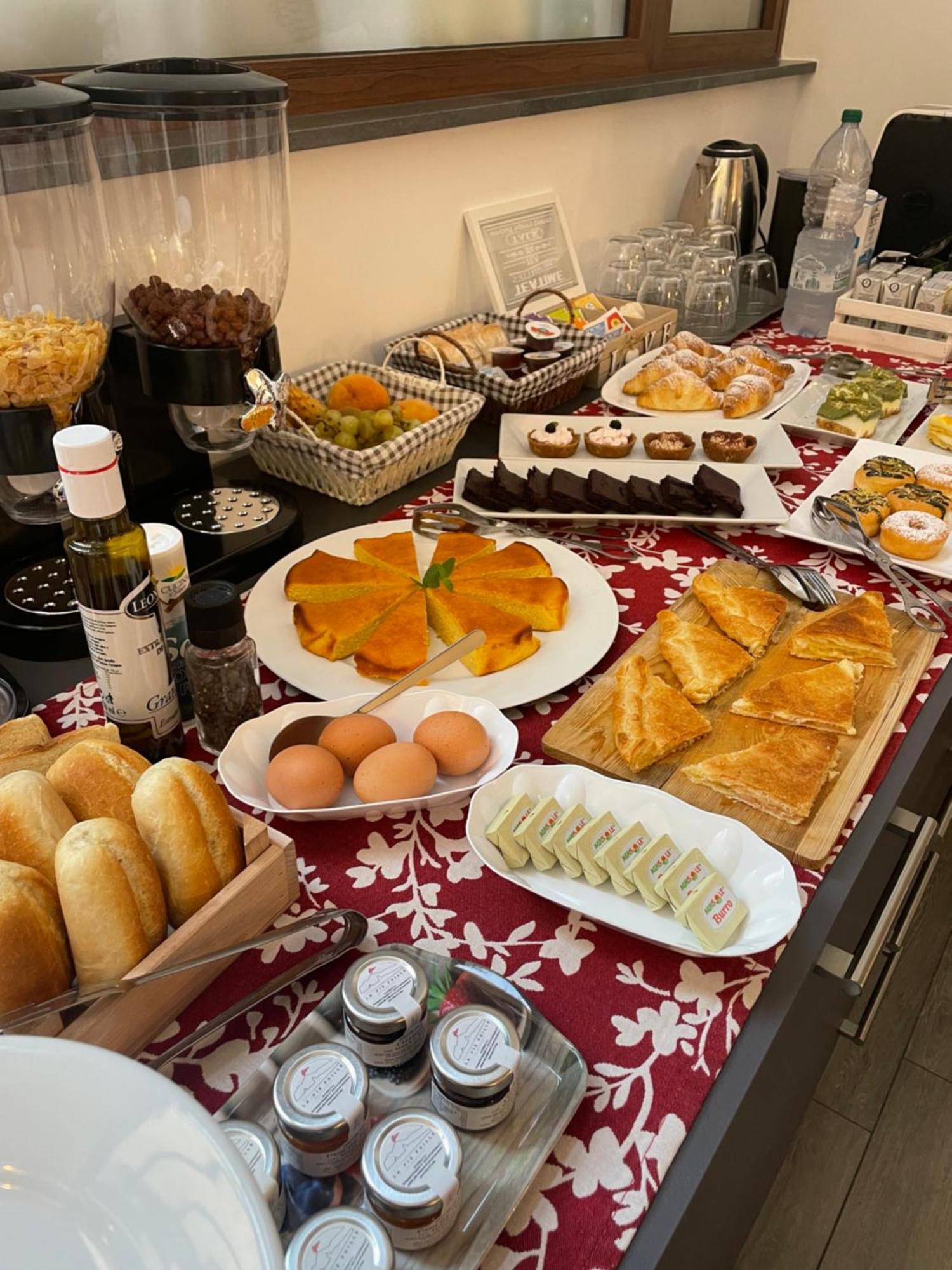 La Vie Fuille Bed And Breakfast 리포스토 외부 사진