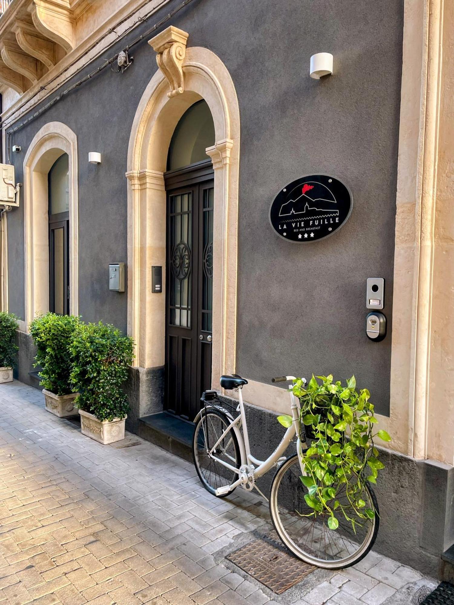La Vie Fuille Bed And Breakfast 리포스토 외부 사진
